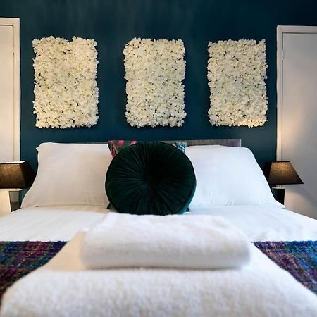 Town Centre & All The Comforts! Guisborough Extérieur photo