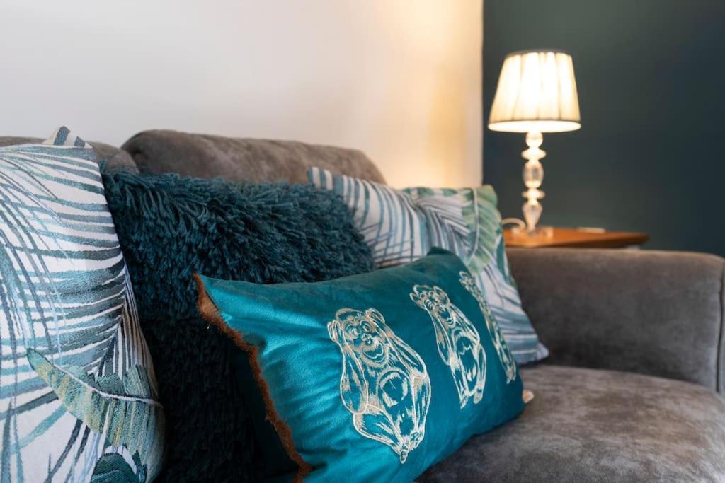 Town Centre & All The Comforts! Guisborough Extérieur photo